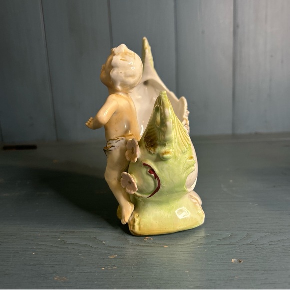 Vintage KPM Planter Cherub Putti Figurine Bisque Porcelain Boat Vase - Picture 4 of 11